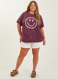 Smiley Face Oversized Tee Detail 2 - TULLABEE