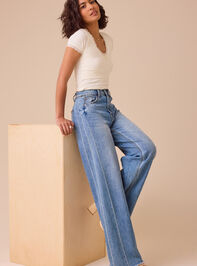 Nate Seamless Top Detail 2 - TULLABEE