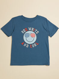 Red White And Cool Graphic Tee Detail 2 - TULLABEE
