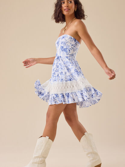 Scottlyn Strapless Floral Mini Dress - TULLABEE