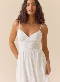 Calianna Embroidered Midi Dress Detail 2 - TULLABEE