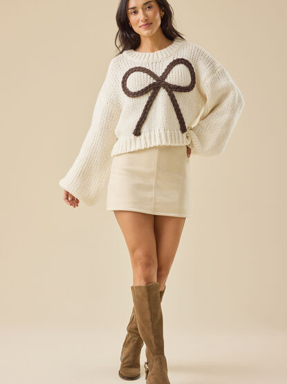 Jayda Rope Bow Pullover - TULLABEE