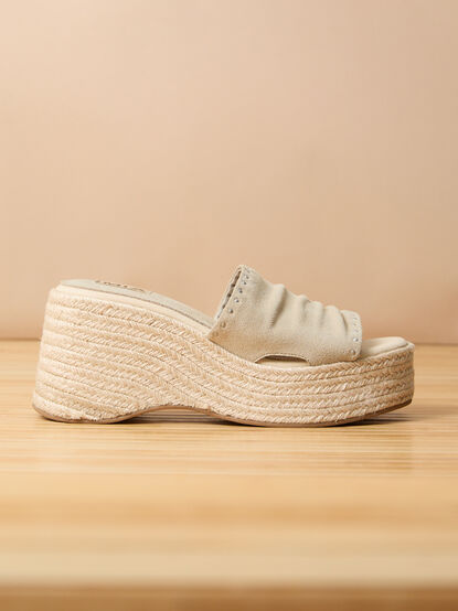 Pamela Platform Sandal - TULLABEE
