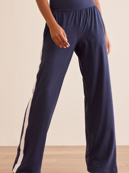 Keep Up Striped Pant - TULLABEE