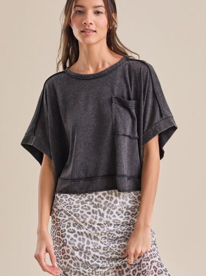 Khani Boxy Pocket Tee - TULLABEE