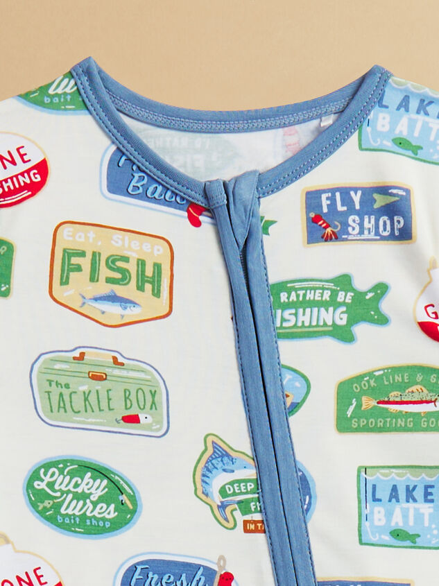 Bait Shop Sign Sleeper Detail 2 - TULLABEE