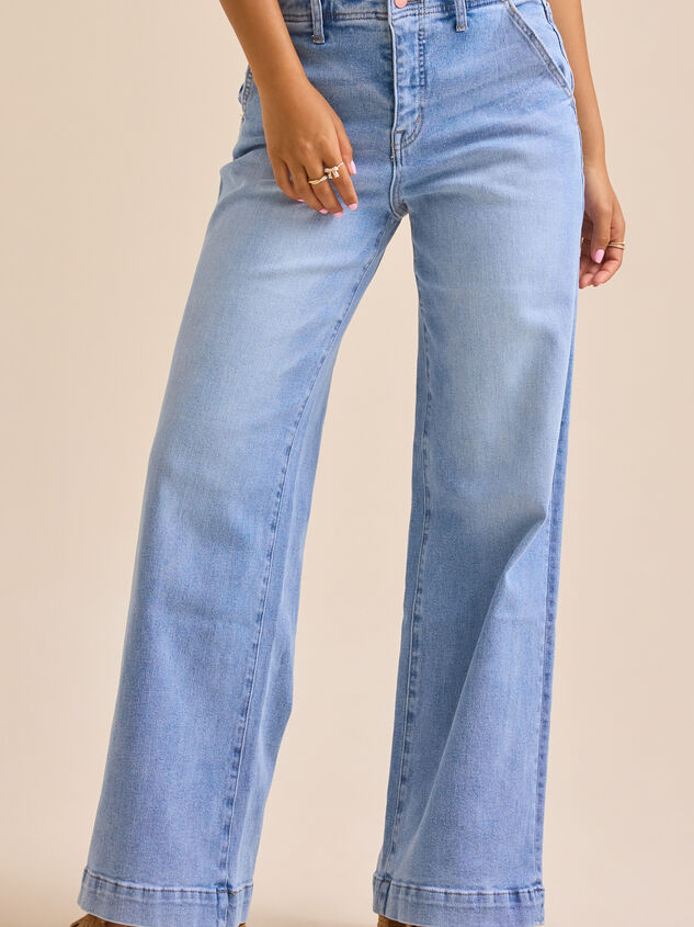 Aubrey High Rise Jeans Detail 2 - TULLABEE