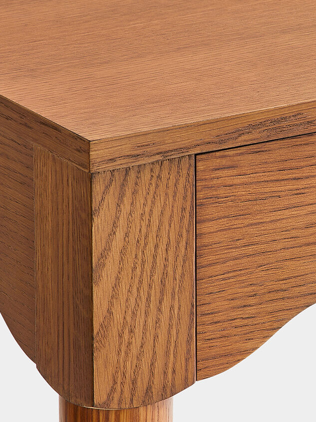 Phoebe Desk Detail 6 - TULLABEE
