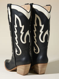 Ida Cutout Western Boot Detail 4 - TULLABEE
