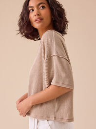 Ada Ribbed Boxy Tee Detail 4 - TULLABEE
