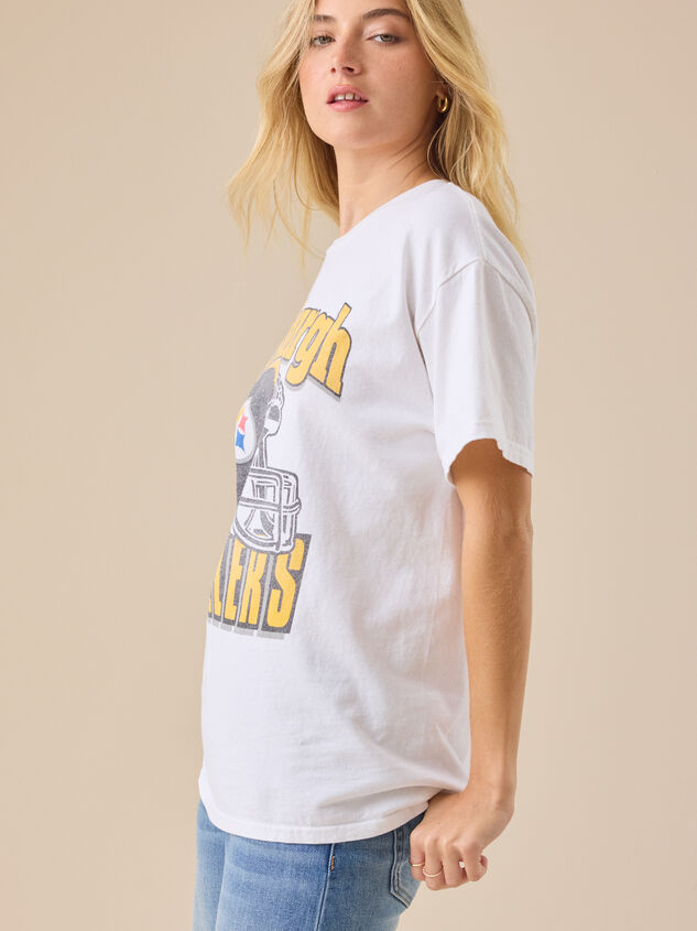 Pittsburgh Steelers Graphic Tee Detail 3 - TULLABEE