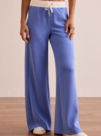 Supersoft Wide Leg Contrast Pants Detail 3 - TULLABEE