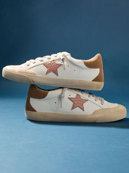 Sadie Sneakers - TULLABEE