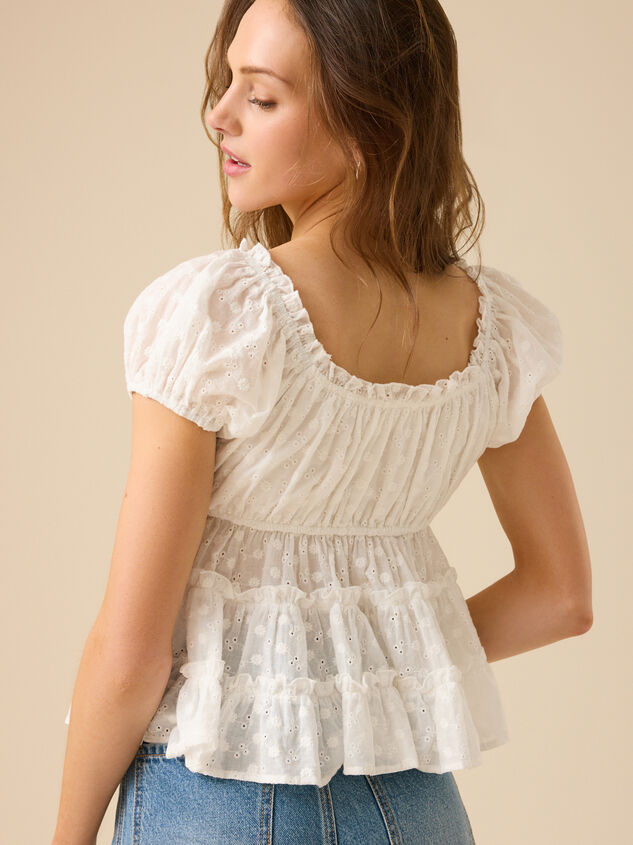 Resi Eyelet Tiered Top Detail 5 - TULLABEE