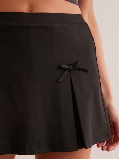 Graceful Bow Pleated Active Skirt - TULLABEE