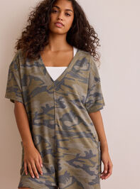 Hang Tough Reversible Tee Camo Romper Detail 6 - TULLABEE