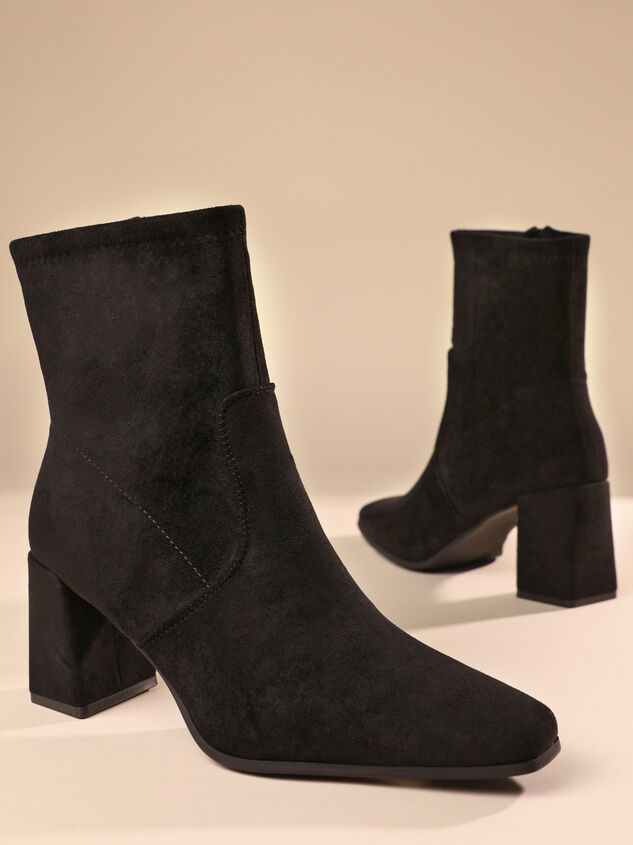 Catherine Booties Detail 4 - TULLABEE