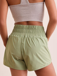 Game Changer Smocked Shorts Detail 4 - TULLABEE