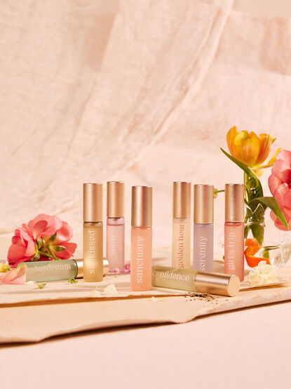 The Sanctuary Collection Fragrance 8 Piece Discovery Set - TULLABEE