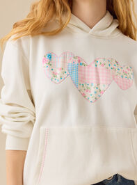 Heart Patchwork Hoodie Detail 5 - TULLABEE