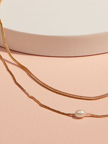 Oasis Double Layered Chain Necklace - TULLABEE