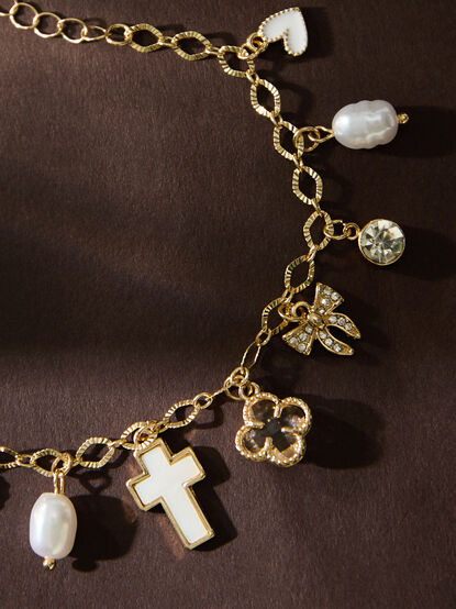 Cross Pearl Charm Bracelet - TULLABEE