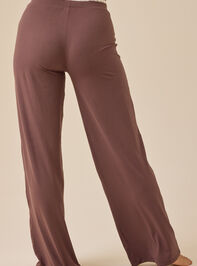 Lillian Lounge Pant Detail 5 - TULLABEE