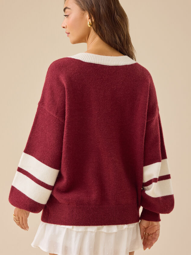 Kara 96' Oversized Sweater Detail 6 - TULLABEE