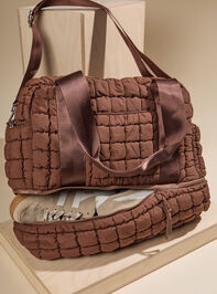 Carry On Quilted Tote Detail 5 - TULLABEE