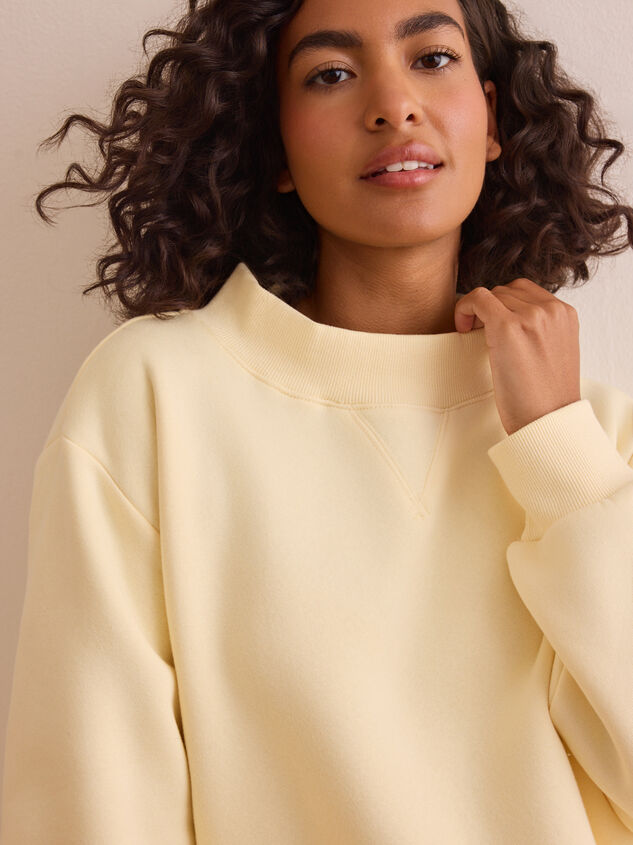 The Power Pullover Detail 2 - TULLABEE