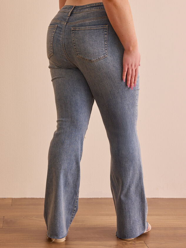 Cory Bootcut Jeans Detail 5 - TULLABEE