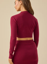 Phoebe Mock Neck Cropped Sweater Detail 4 - TULLABEE