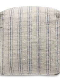 Nasella Pouf Detail 4 - TULLABEE