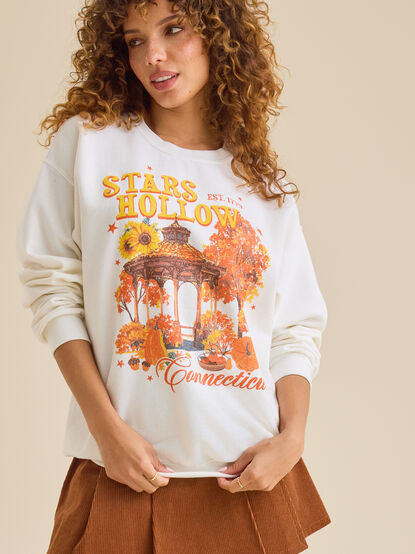 Stars Hollow Pullover - TULLABEE