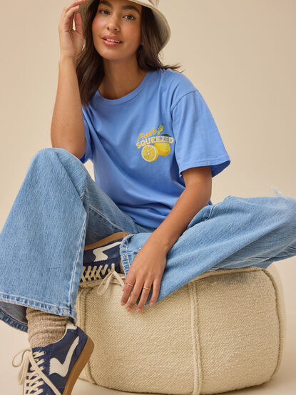 Sweet Lemonade Graphic Tee - TULLABEE