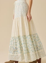 Kairo Eyelet Maxi Skirt Detail 4 - TULLABEE