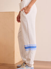 Lineup Striped Joggers Detail 3 - TULLABEE