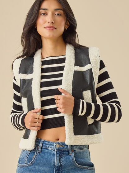 Lena Cropped Vest - TULLABEE