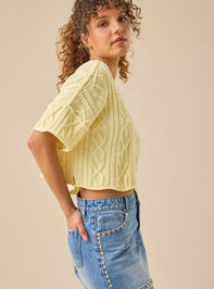 Pippa Cable Cropped Sweater Detail 4 - TULLABEE