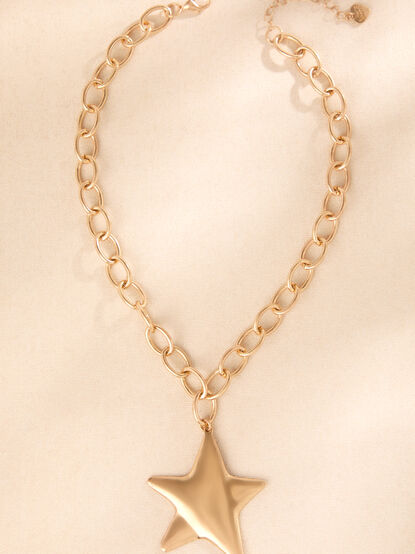 Maddie Star Statement Necklace - TULLABEE