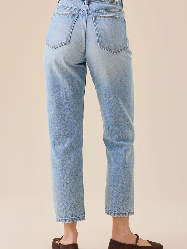 Bella Mom Jean Detail 4 - TULLABEE