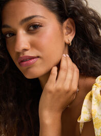 Azlynn Earring Set - TULLABEE