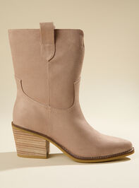 Randa Western Booties Detail 2 - TULLABEE