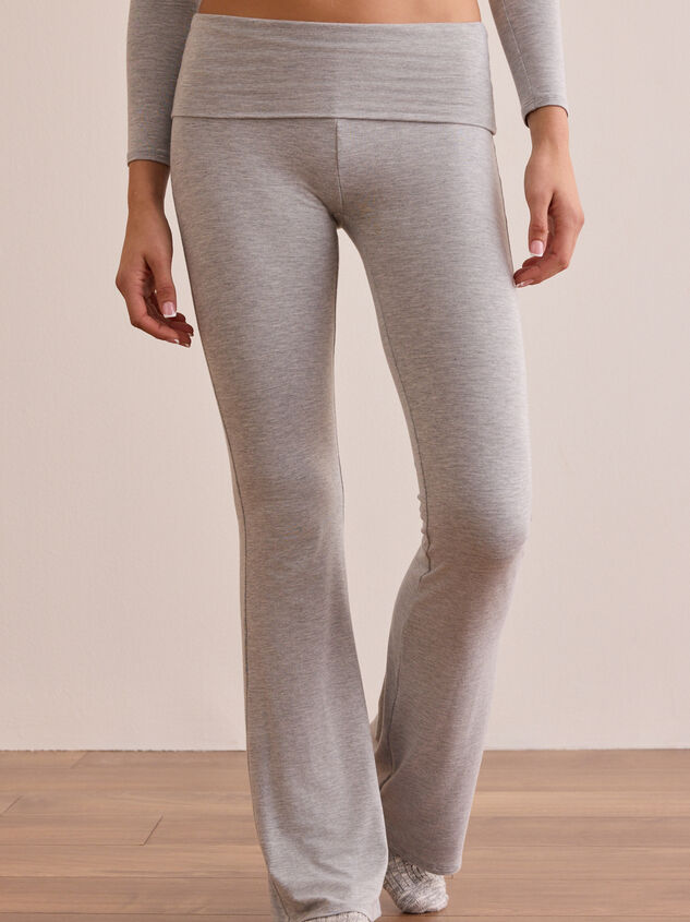 Second Skin Lounge Pants Detail 3 - TULLABEE