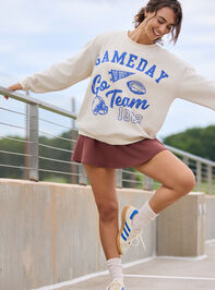 Gameday Oversized Sweatshirt - TULLABEE