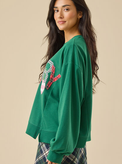 Merry Christmas Crewneck - TULLABEE