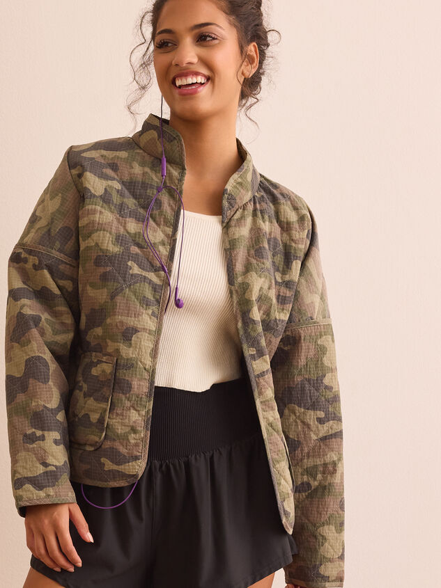 Camo Muse Quilted Jacket - TULLABEE