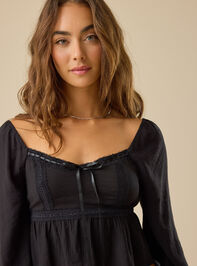 Blair Balloon Sleeve Babydoll Top Detail 2 - TULLABEE