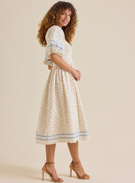 Ella Velvet Trim Floral Mama Dress Detail 4 - TULLABEE