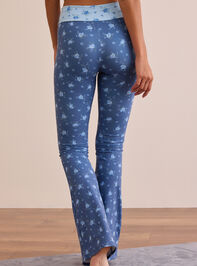 High Tide Floral Flare Leggings Detail 5 - TULLABEE